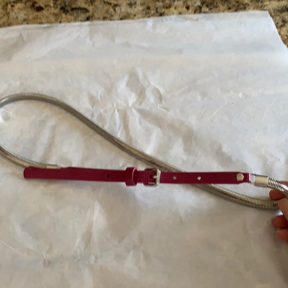 🌺WHBM Raspberry Skinny Watchband Belt M - Picture 5 of 7